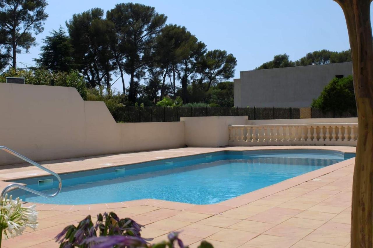 סנרי-סור-מר Appartement Cosy & Moderne A 180M De La Plage מראה חיצוני תמונה